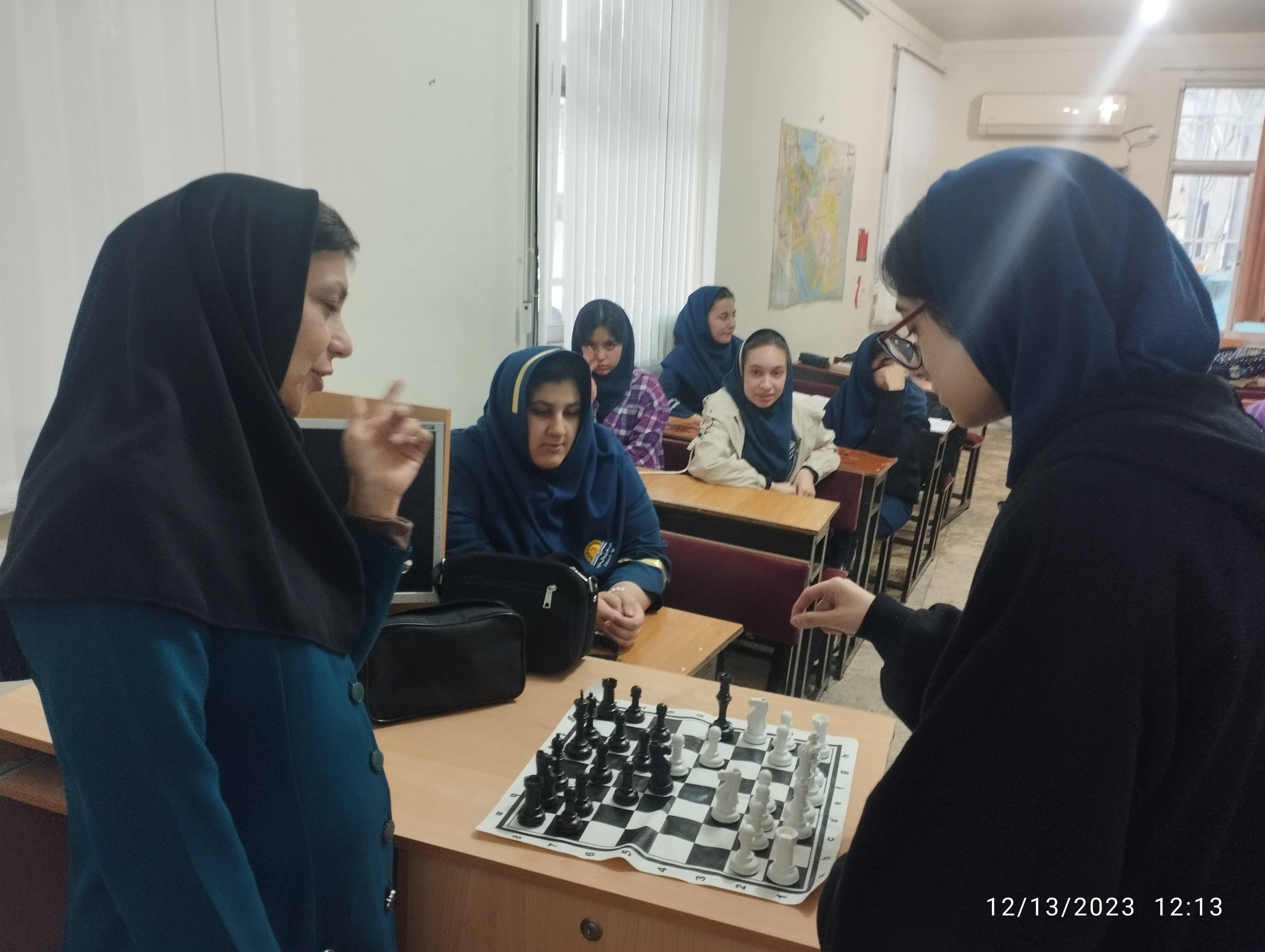 برگزاری کلاس شطرنج در آوا