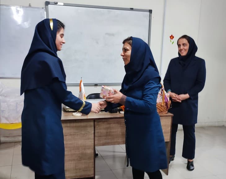 سیزده آبا روز دانش آموز مبارک